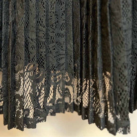 Torrid | Pleated Black Lace Dress Skirt - Picture 3 of 11